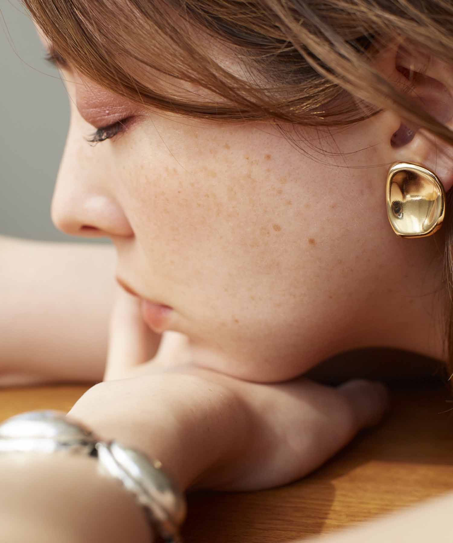 イヤリング Bumpmotif Earring【Nothing And Others/ナッシングアンドアザーズ】《WEB/一部店舗限定》